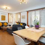 Villa Estrel *