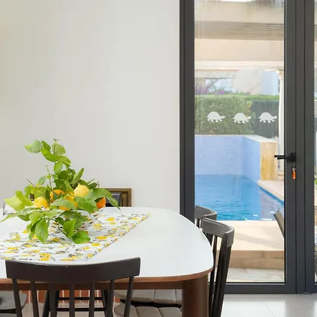 Villa Estrel *