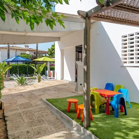 Villa Estrel *